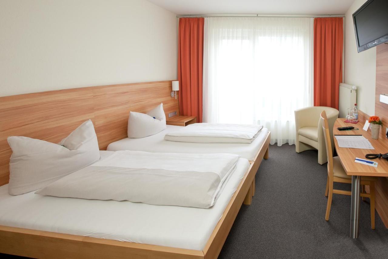 Hotel Weissach Am Neuenbuehl Quarto foto